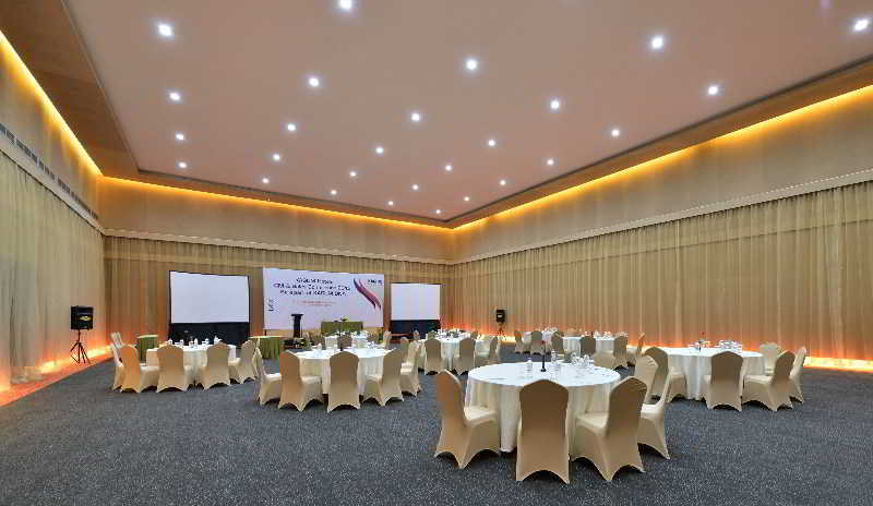 Hotel Oak Tree Emerald & Coventions Semarang